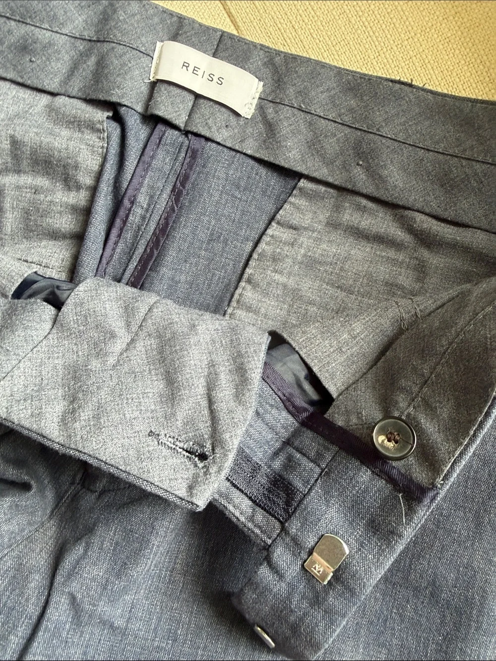 Reiss Men's Dress Pants Geronimo in Dark Lightweight Denim Chambray Blue 30 x 28